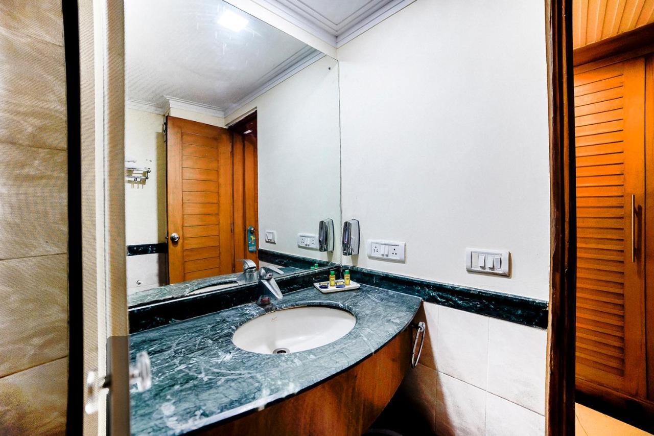 The Bmk Hotel Greater Kailash Delhi (National Capital Territory of India) Ngoại thất bức ảnh