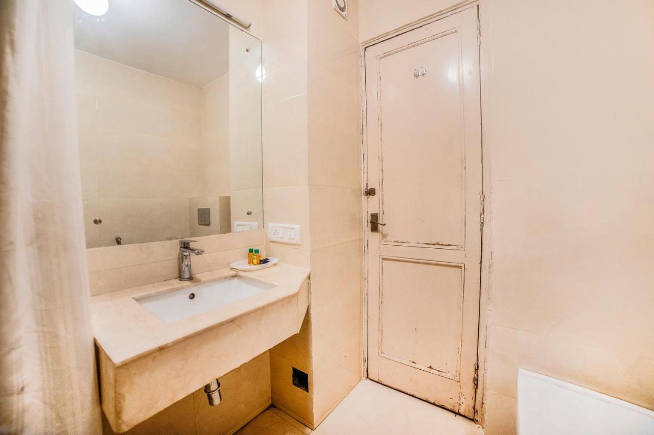 The Bmk Hotel Greater Kailash Delhi (National Capital Territory of India) Ngoại thất bức ảnh